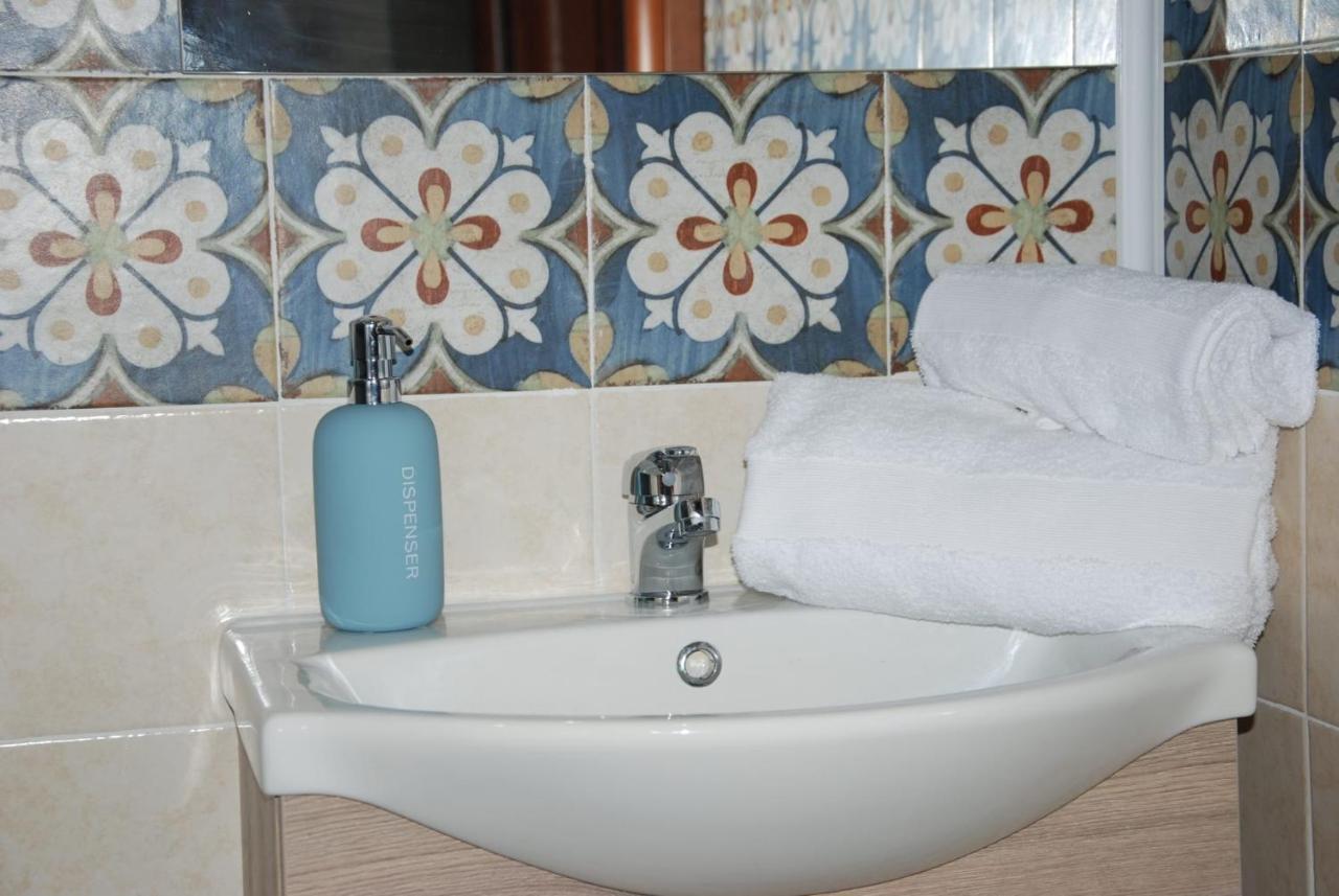 Four Seasons Summer Room تْشيفالو المظهر الخارجي الصورة